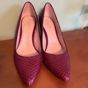Cole Haan Burgundy Snakeprint Heels - size 7